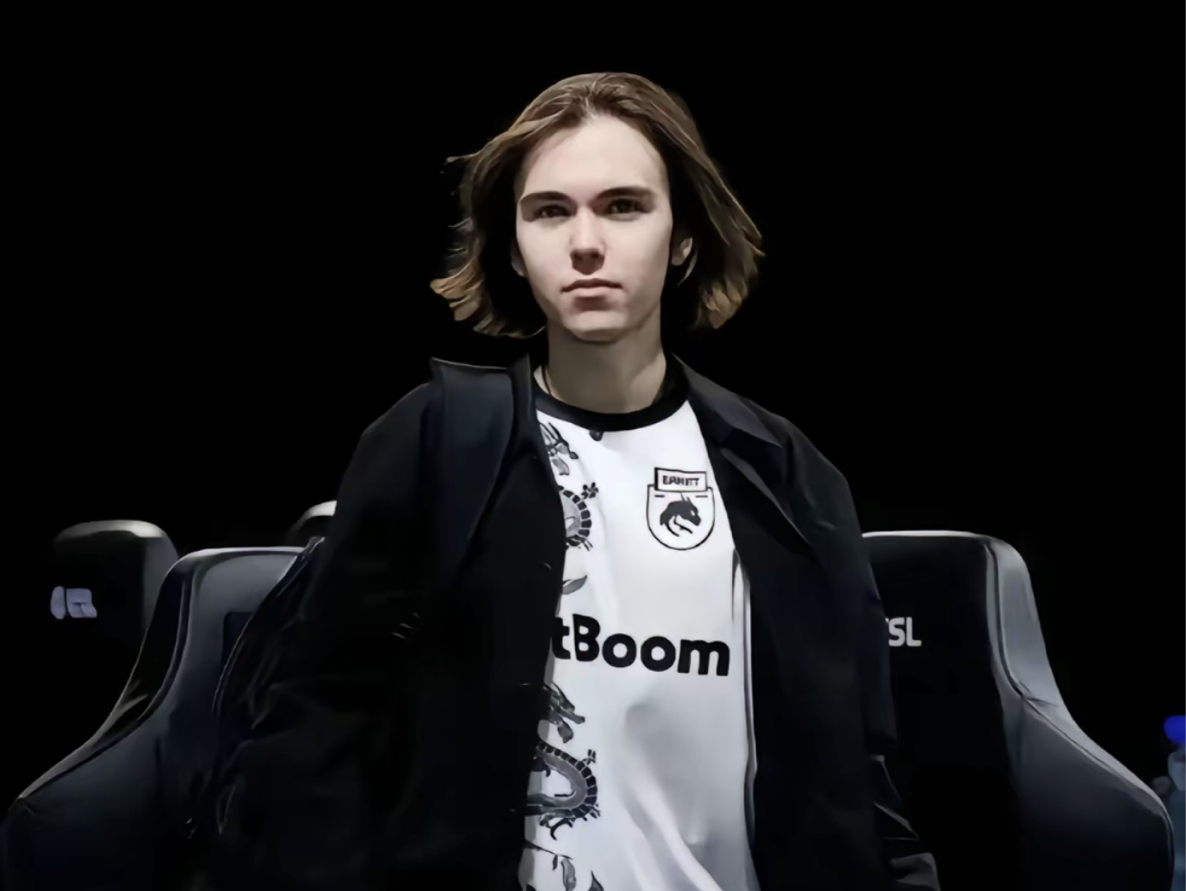 25秋第九周最佳阵容：武汉eStar全员上榜，花海获最佳选手