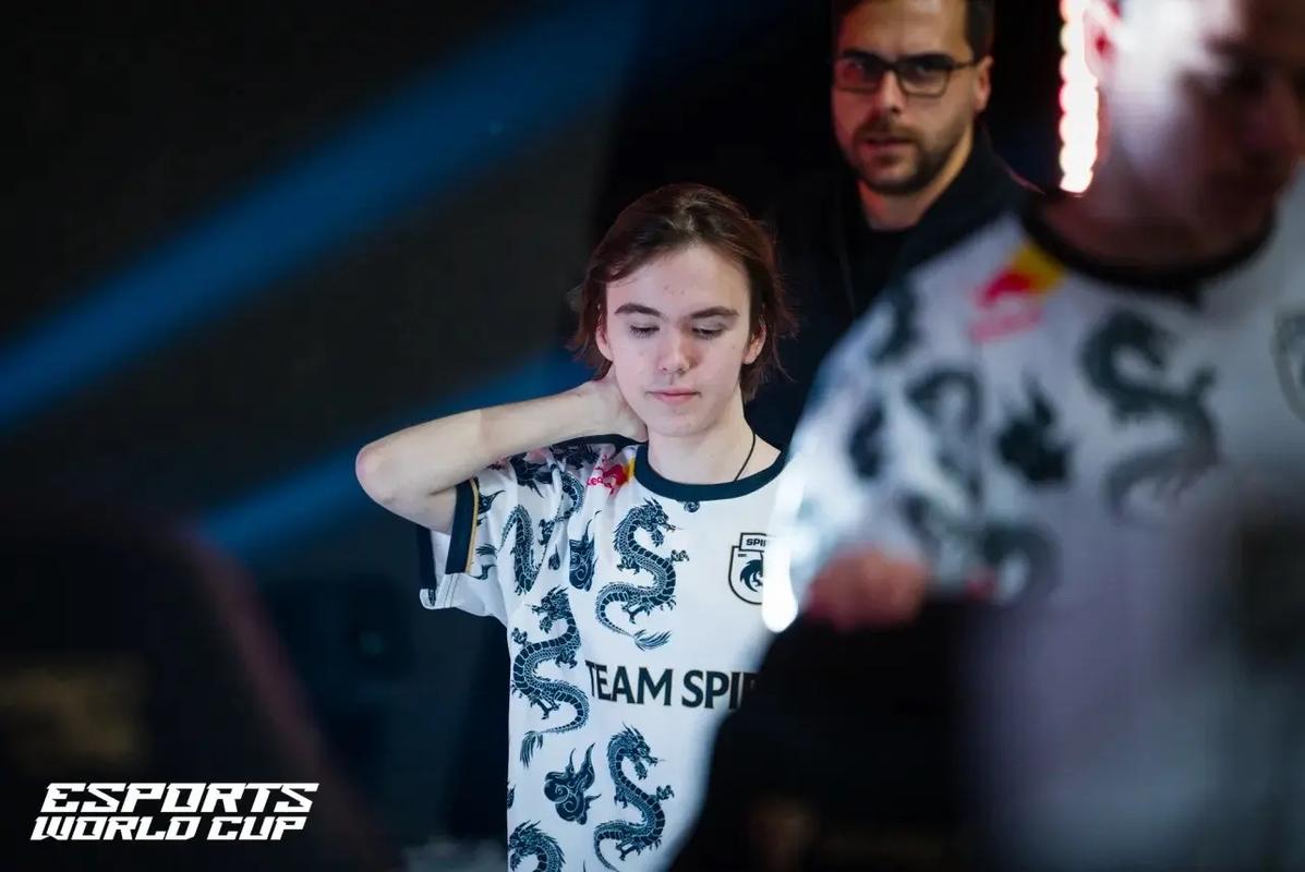 今日16：45LPL季后赛 BLG vs RA 首发阵容