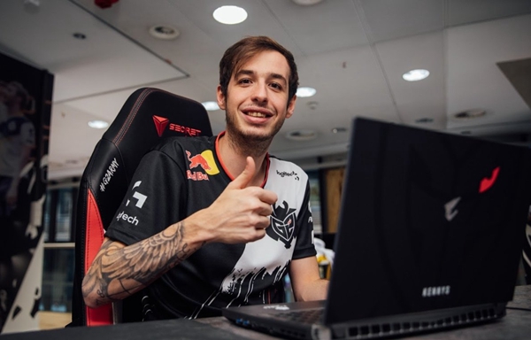 在《灵魂失落之城》的第三张地图见！ Aleksib 状态回暖，NAVI 击败 TyLoo 取得第二张地图胜利